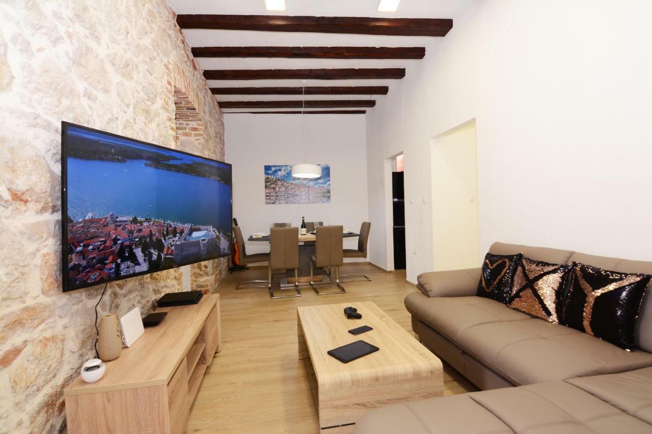 Xy Suites - Design Apartments شيبينيك المظهر الخارجي الصورة